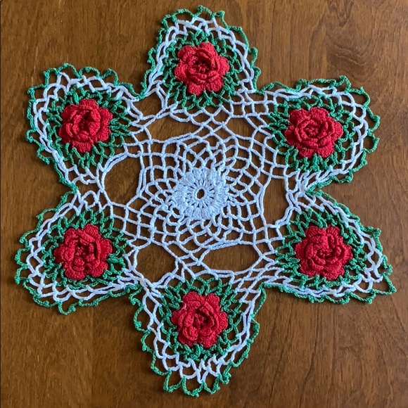 Vintage Handmade Crochet Rose Doily - Picture 1 of 2